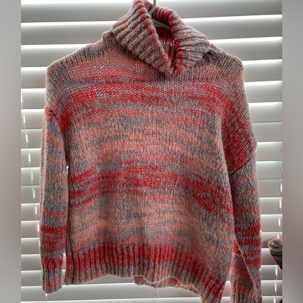 Forever 21 Turtle neck sweater